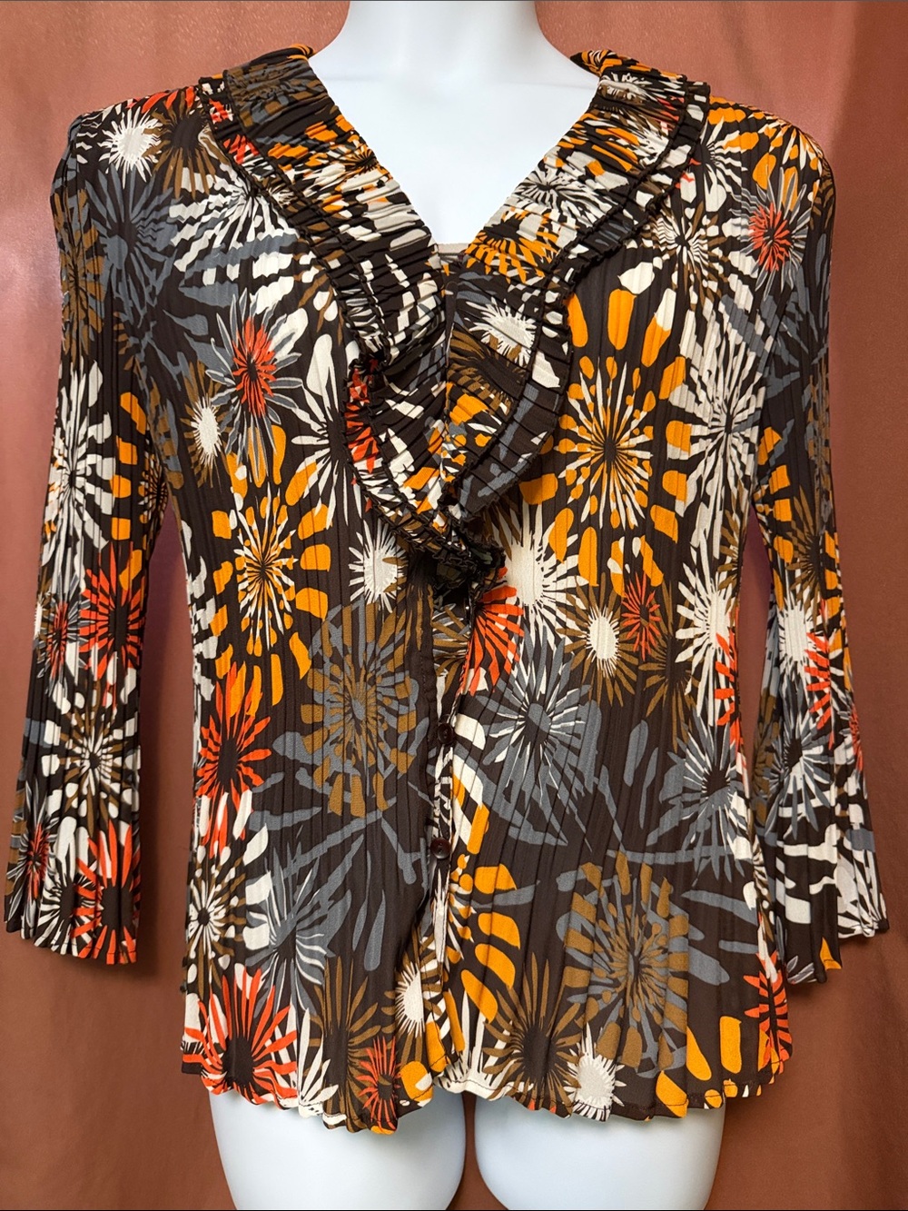 Signature by Larry Levine Brown Floral Burst Ruffle V-Neck Blouse